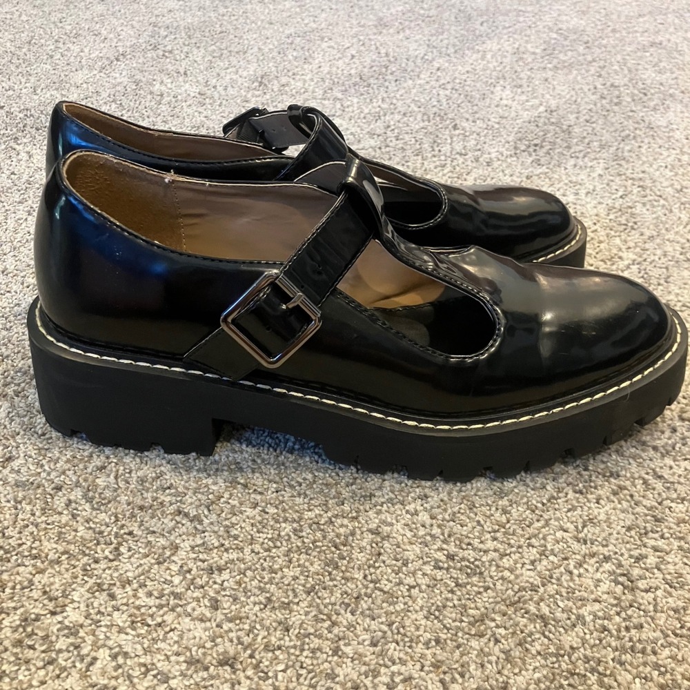 Madden Girl Janne Black Patent Lug Sole Platform Mary Jane Shoes 8.5M Chunky